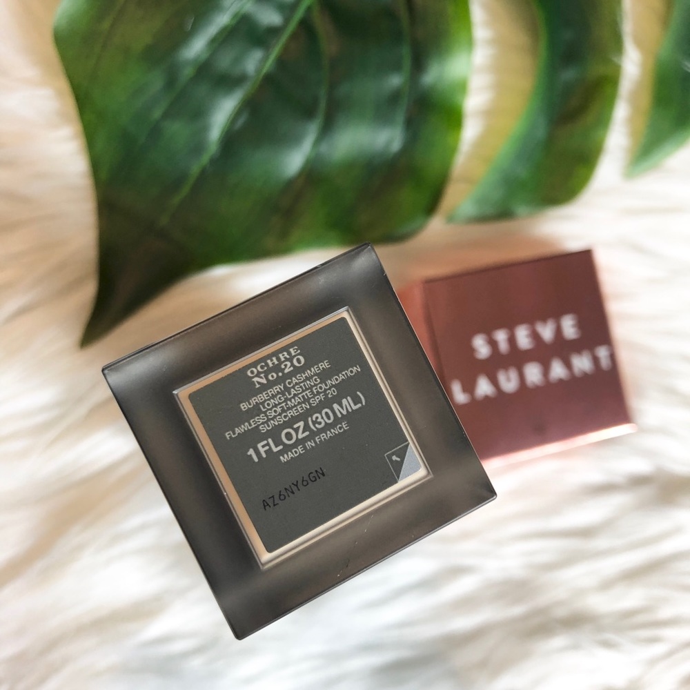 🆕 | Burberry | Cashmere Soft Matte & FREE GIFT - Picture 5 of 7